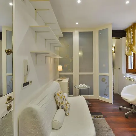 Apartment D'azeglio Halldis Bologna