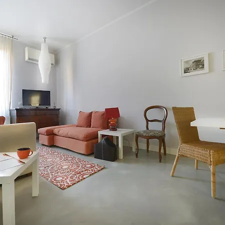 Apartment D'azeglio Halldis