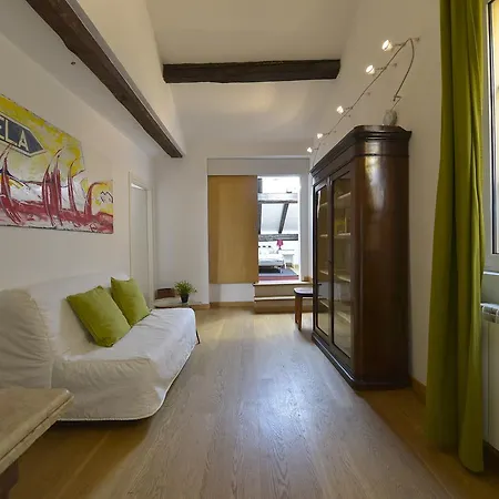D'azeglio Halldis Apartment